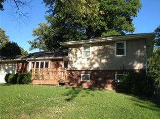 3121 S 54th St, Kansas City, KS 66106