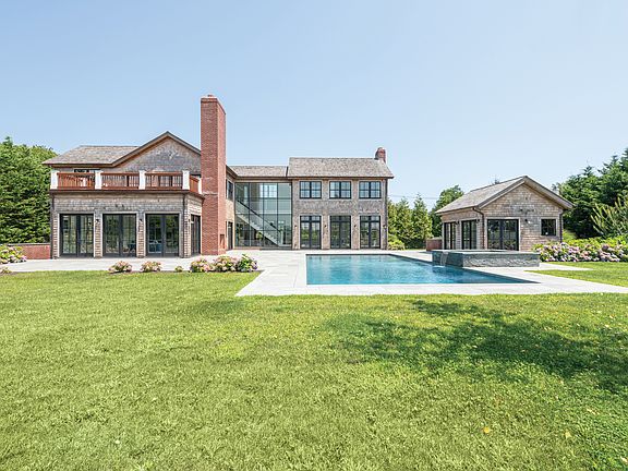 3rd image of 673 Sagaponack Rd