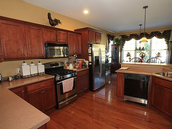 3rd image of 1021 Noble Pine Ct