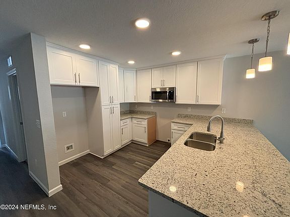 2nd image of 4163 SUNCOAST CROSSING Lane