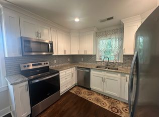 569 Woods Dr NW #A, Atlanta, GA 30318