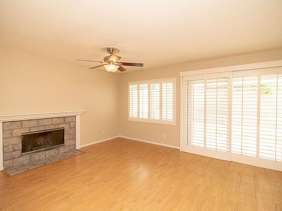 5th image of 7731 Newcastle Ct