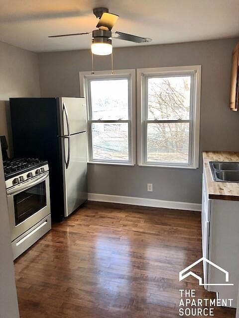 1st image of 4027 N Kilbourn Ave #2REAR