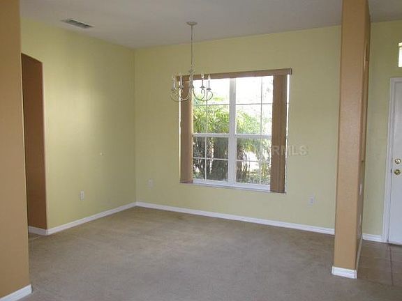 3rd image of 2530 Summerland Way