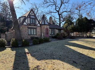 210 Oak St, Tower Lakes, IL 60010