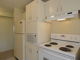 4th image of 8 E Hillside Ave APT 505