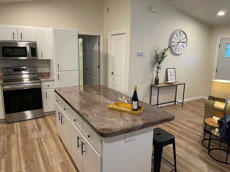 3841 Lapeer Ave — Photo 15