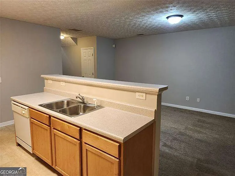 6129 Brookechase Ln — Photo 2