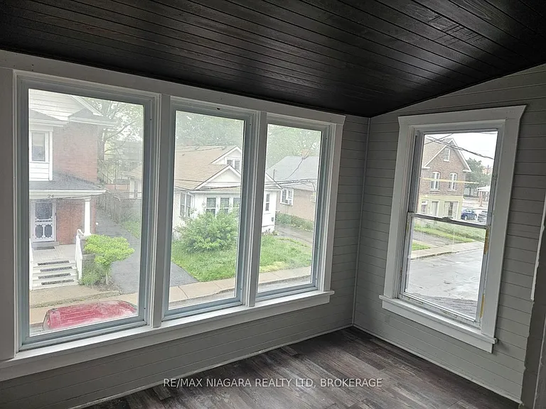 23 Avenue Pl #2 — Photo 9
