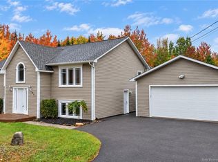 69 Wildwood Way, Burton, NB E2V0G6