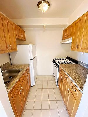 2nd image of 29-11 Newtown Ave #4