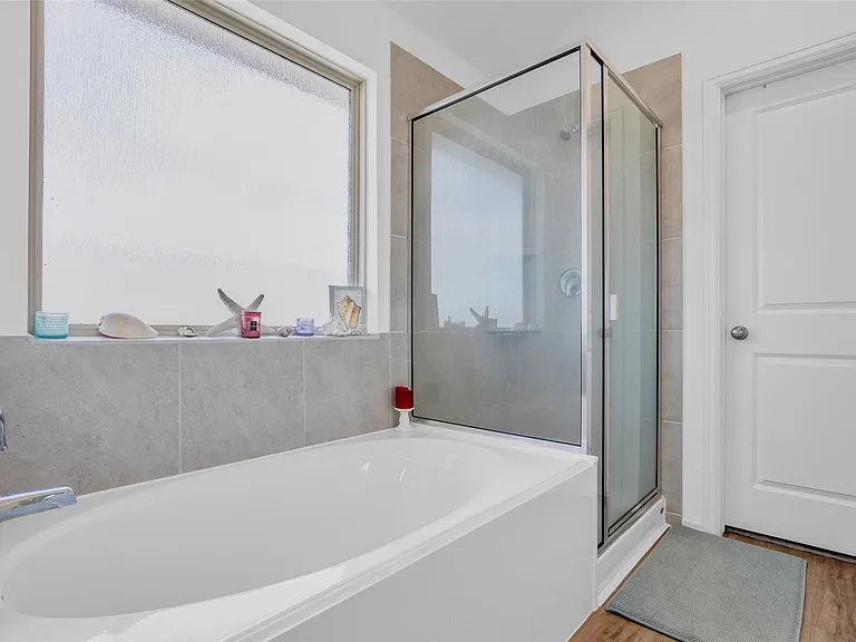 6304 Arcadia Sound Ln — Photo 18