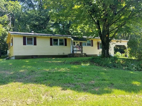 1075 W Brookfield Rd, New Braintree, MA 01531