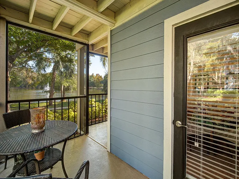 Grande Oasis at Carrollwood — Photo 24