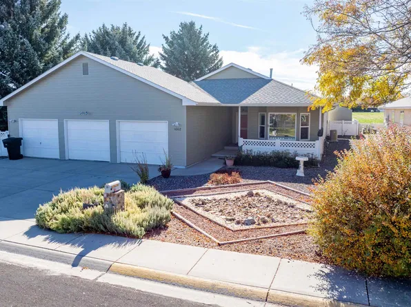 1002 Ponderosa Ct, Powell, WY 82435
