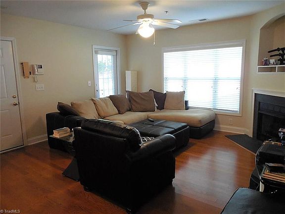 4th image of 4752 Tatton Park Cir