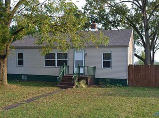 14430 3rd St, Oak Harbor, OH 43449