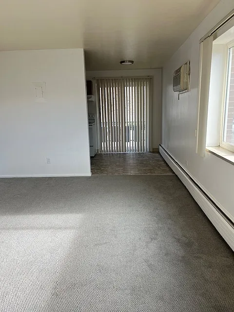 1 bed, 625 sqft, $1,195 — Photo 3