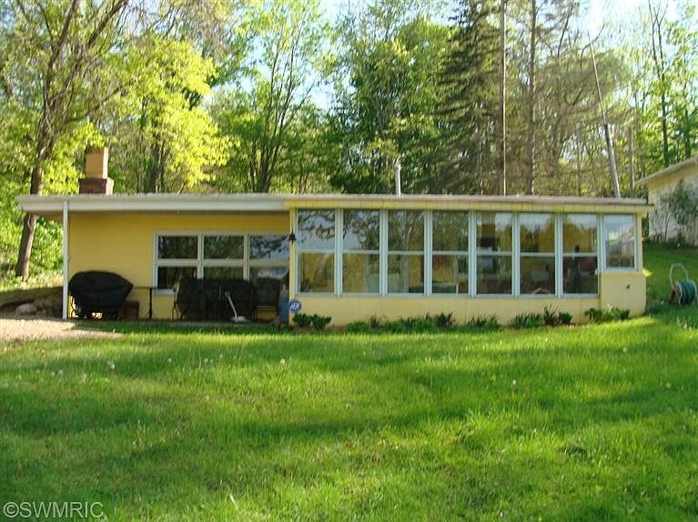 1st image of 3709 S Duck Lake Dr