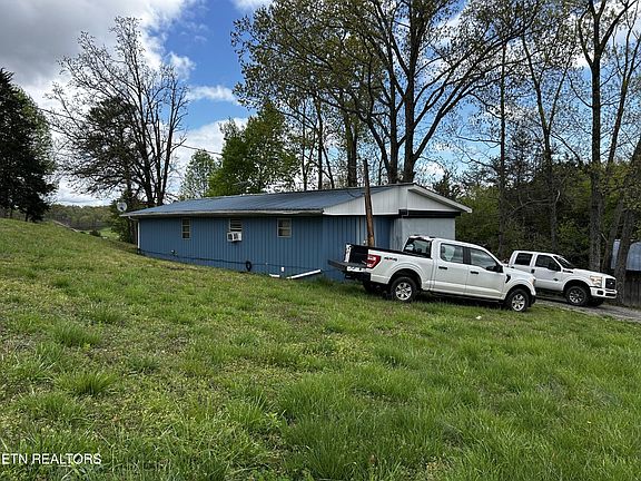 3rd image of 355 Cedar Lane Rd