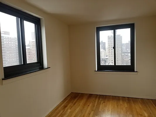 Rented by Compass | media 15