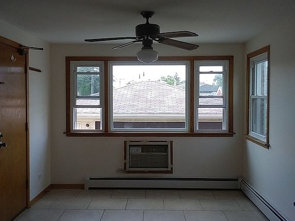 5th image of 6134 W 79th St APT 1