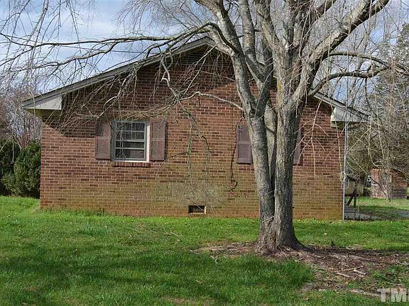 4th image of 427 Greenhill Dr