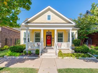 6032 Frost St, North Richland Hills, TX 76180