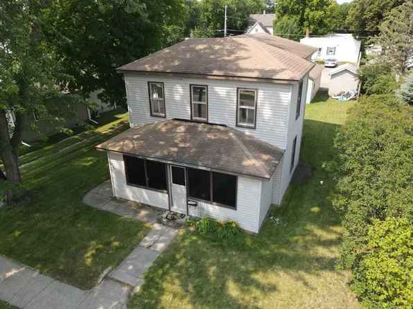 724 Birch St S, Sauk Centre, MN 56378