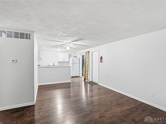 5th image of 4821 Meadowvista Dr