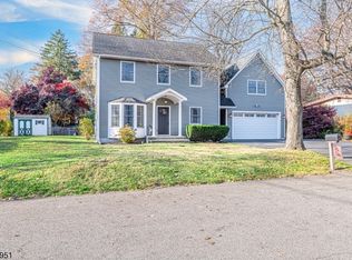 72 Greenbrook Dr, West Milford, NJ 07480