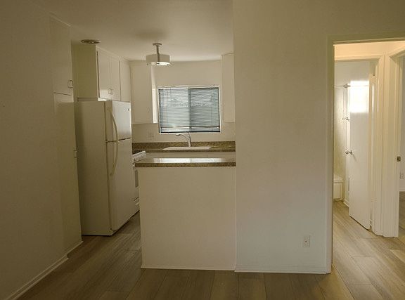 4th image of 1323 Micheltorena St Unit 0