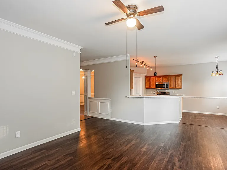 7027 Merrymount Ct — Photo 6
