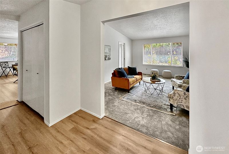 5th image of 647 Z Street SE