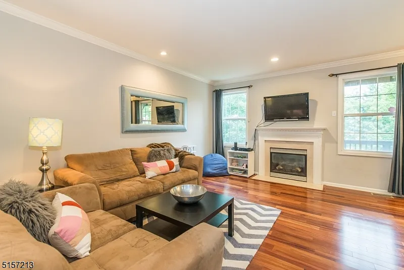 2 bed, 2.5 bath, $3,500 — Photo 3