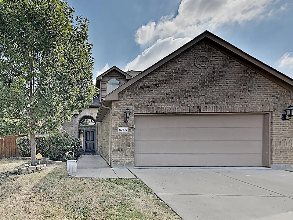 6744 Thaxton Trl
