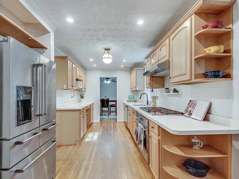 2663 Rangewood Dr NE — Photo 16