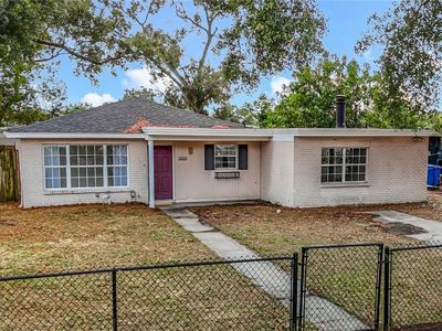 2906 W Paris St, Tampa, FL, 33614