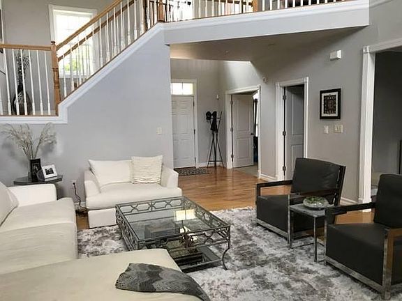 3rd image of 19505 Cortland Dr #51