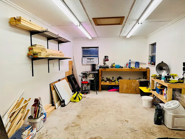 Workshop/Storage