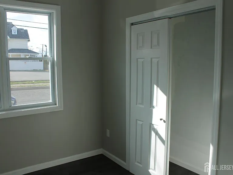 519 Roosevelt Ave #2 — Photo 10