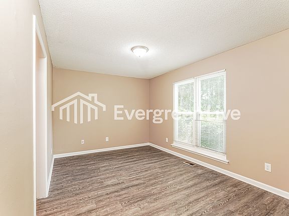 3rd image of 4237 Waylon Dr