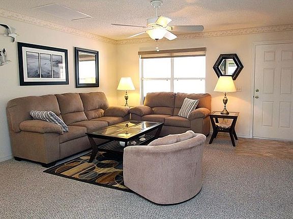 4th image of 2585 Privada Dr