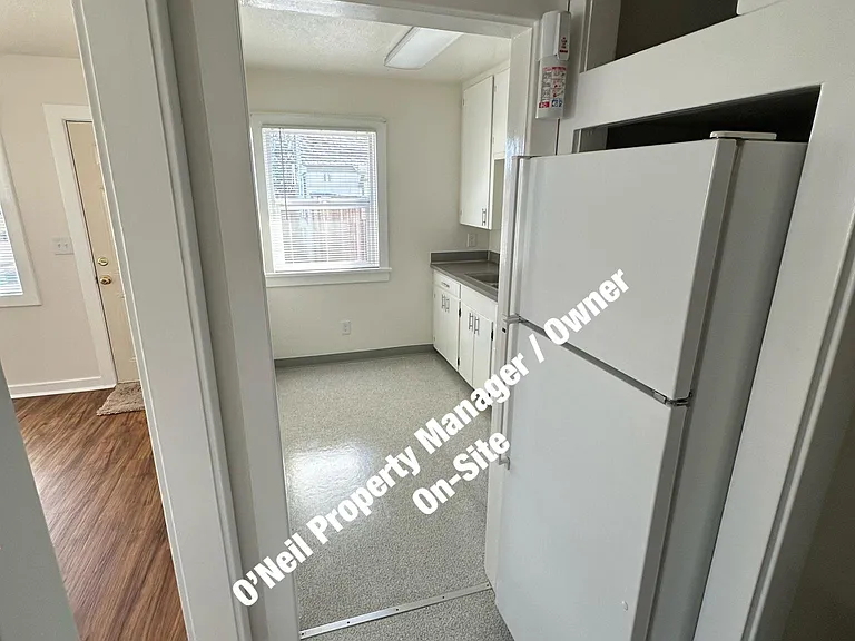 42 Irving Ave #4 — Photo 6