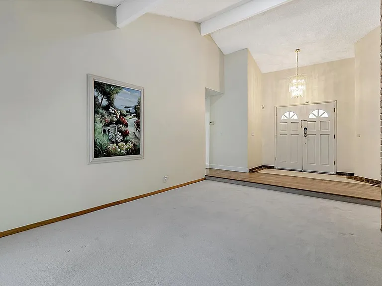 821 Figwood Ct — Photo 9