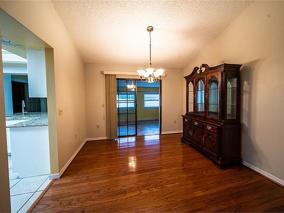 3rd image of 1816 Stella Ct N