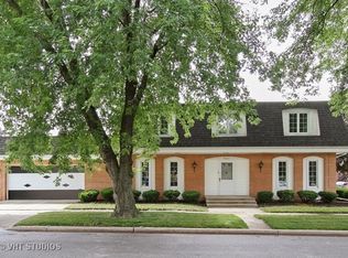 9401 S Springfield Ave, Evergreen Park, IL 60805