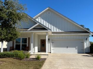 141 Lightning Bug Ln, Freeport, FL 32439