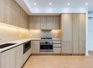 2868 Nanaimo St #1, Vancouver, BC V5N 5B9