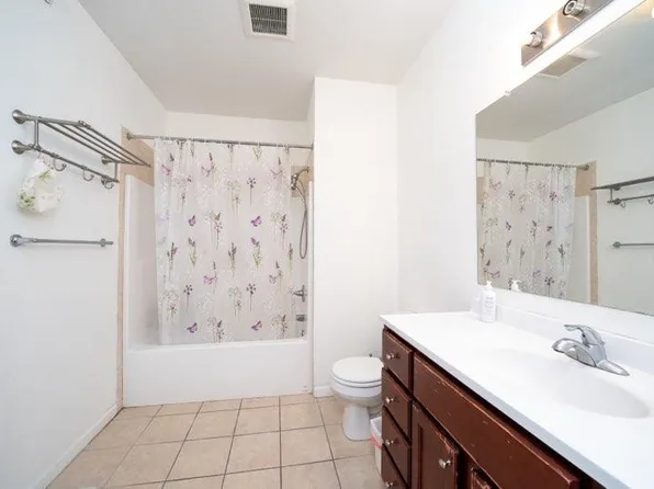 5903 Jefferson Street image 5 of 6